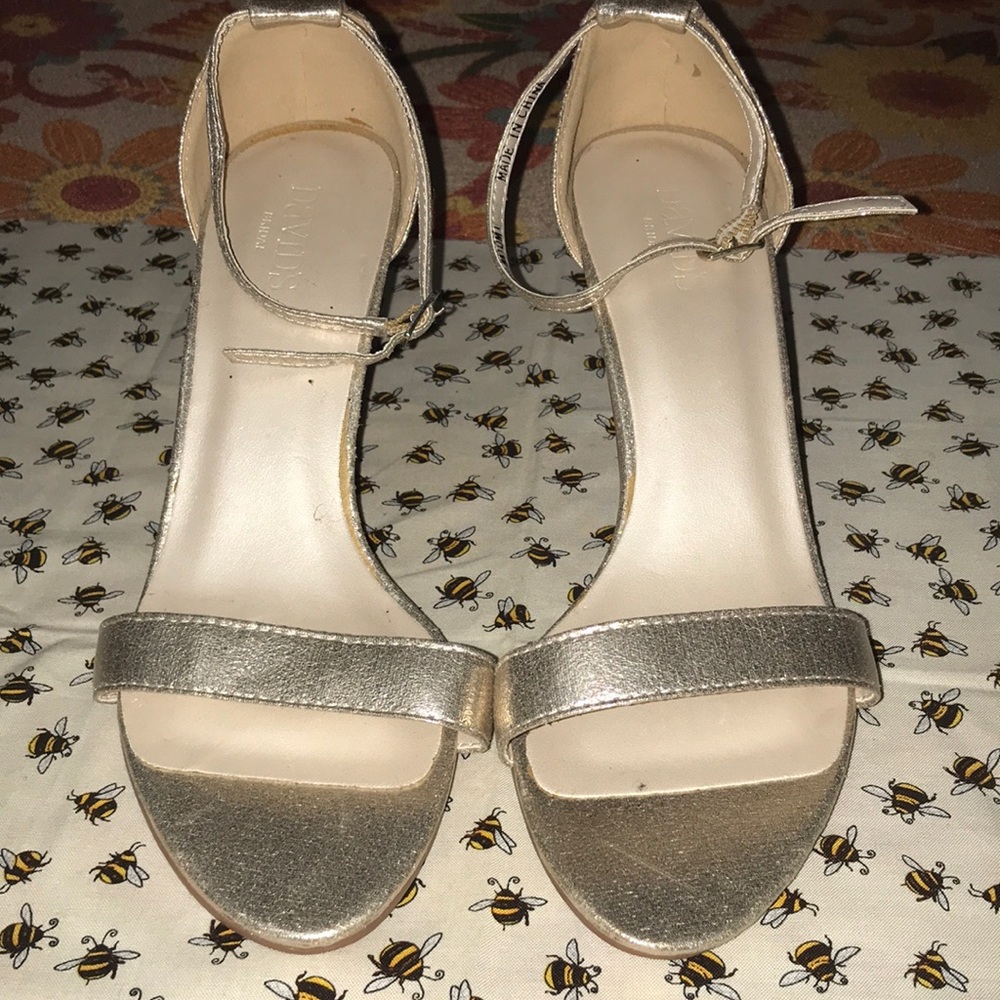 Gold open toe David’s bridal shoes (9.5)